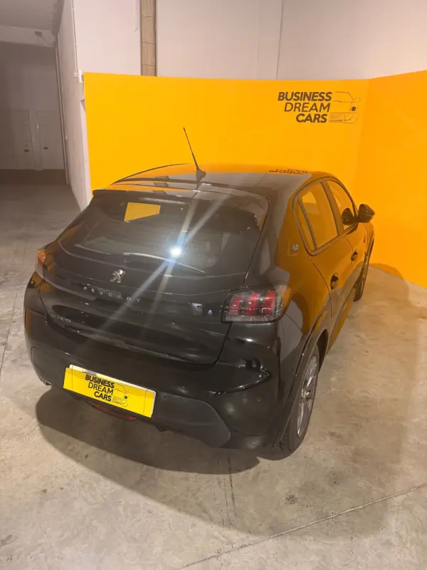 Peugeot e-208 50 kWh Active Pack 9