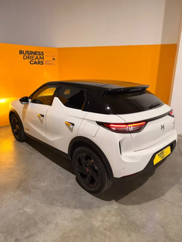 DS DS3 Crossback PureTech 130 Aut. PERFORMANCE LINE + 12