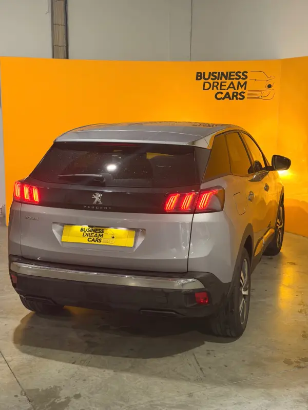 Peugeot 3008 1.5 BlueHDi Allure Pack EAT8 15