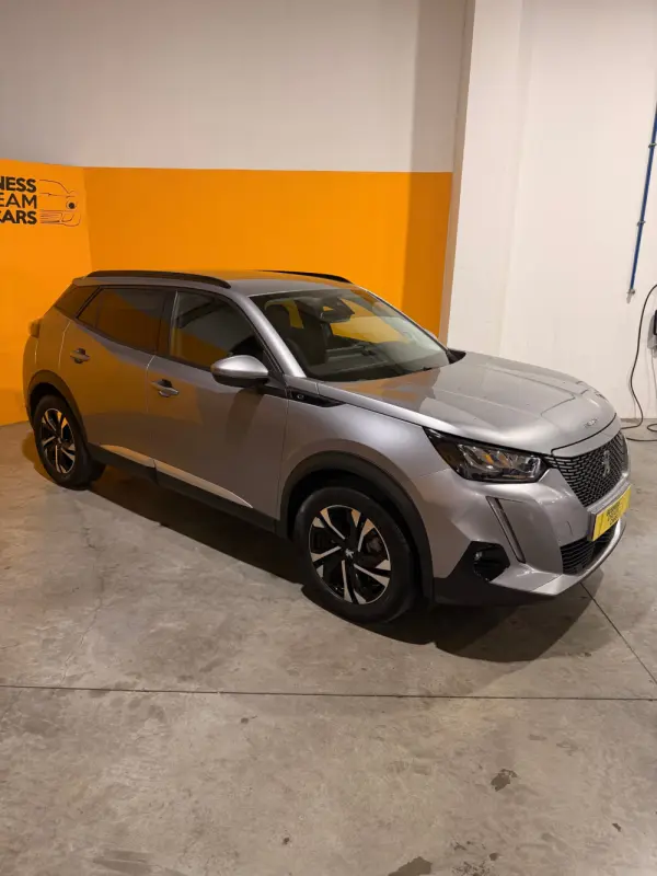 Peugeot e-2008 50 kWh Allure 3