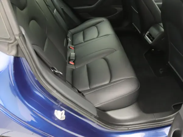 Tesla Model 3 Standard RWD 35
