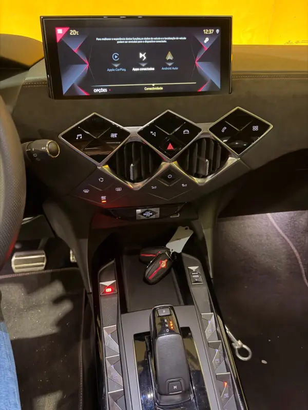 DS DS3 Crossback PureTech 130 Aut. PERFORMANCE LINE + 14