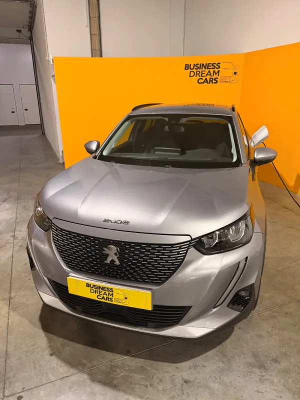 Peugeot e-2008 50 kWh Allure 5