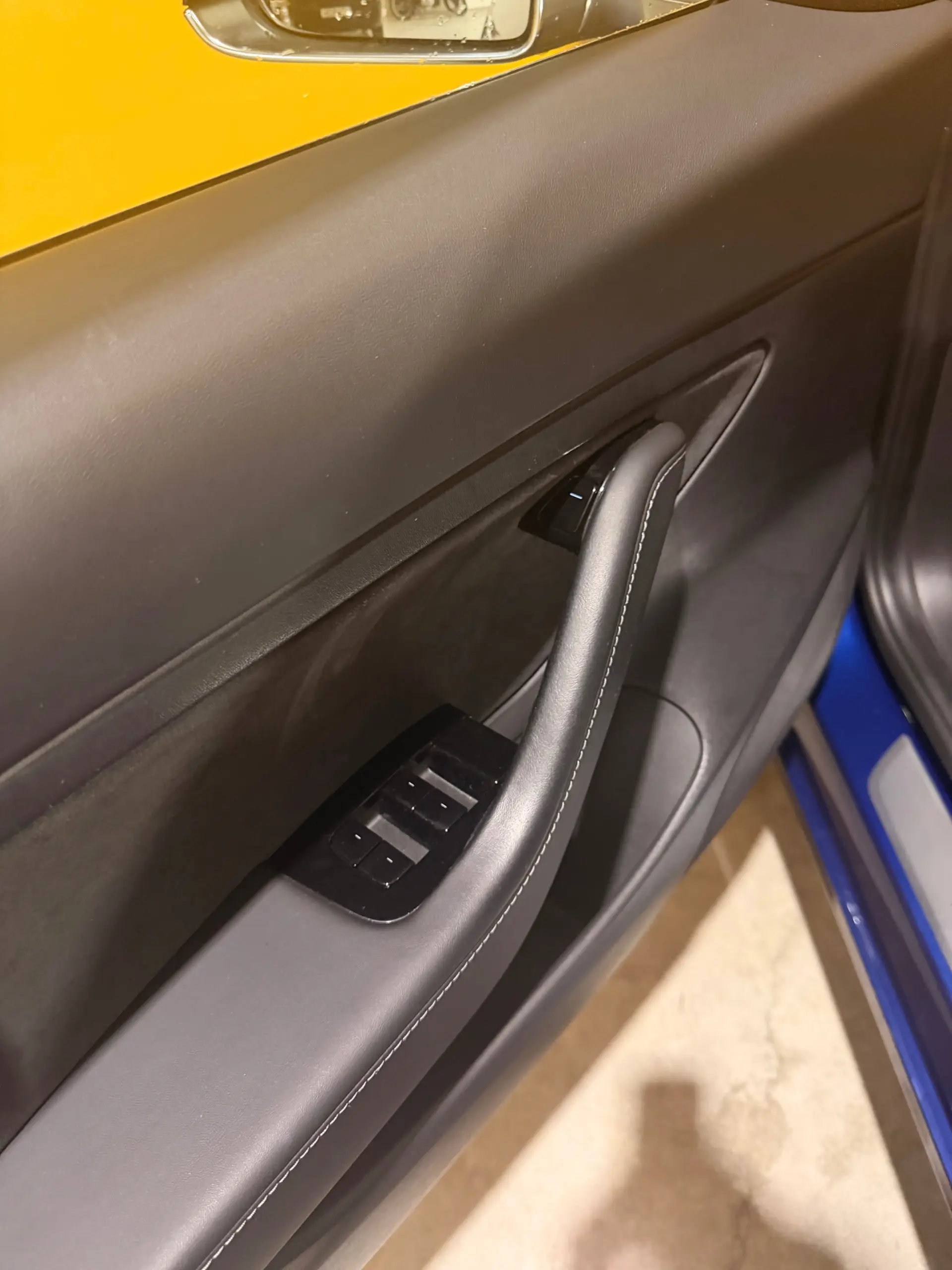 Tesla Model 3 Standard RWD 18