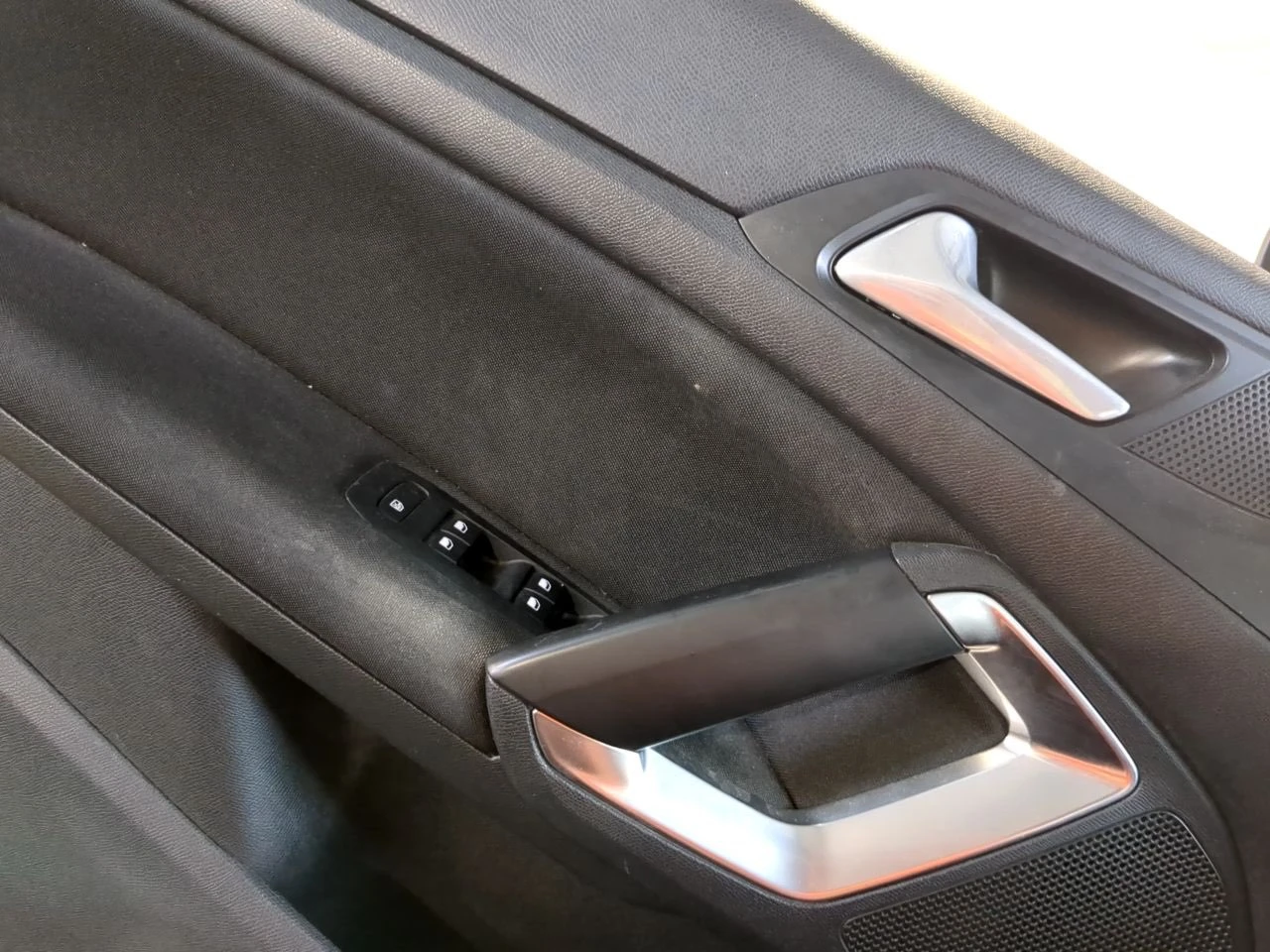 Peugeot 308 1.2 PureTech Allure EAT6 2