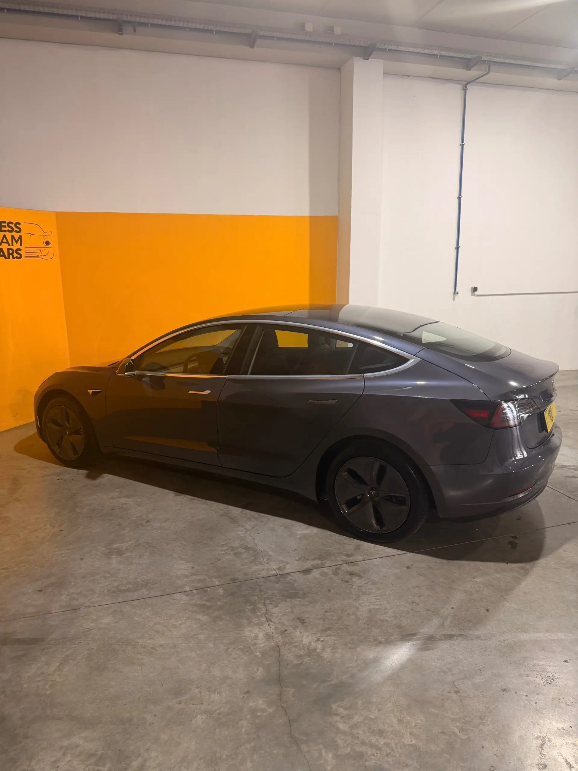 Tesla Model 3 Standard Range Plus RWD 10