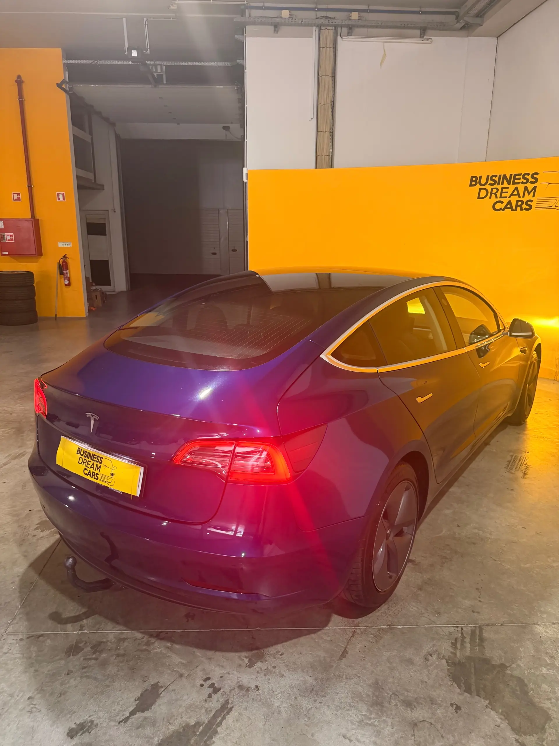 Tesla Model 3 Standard RWD 11
