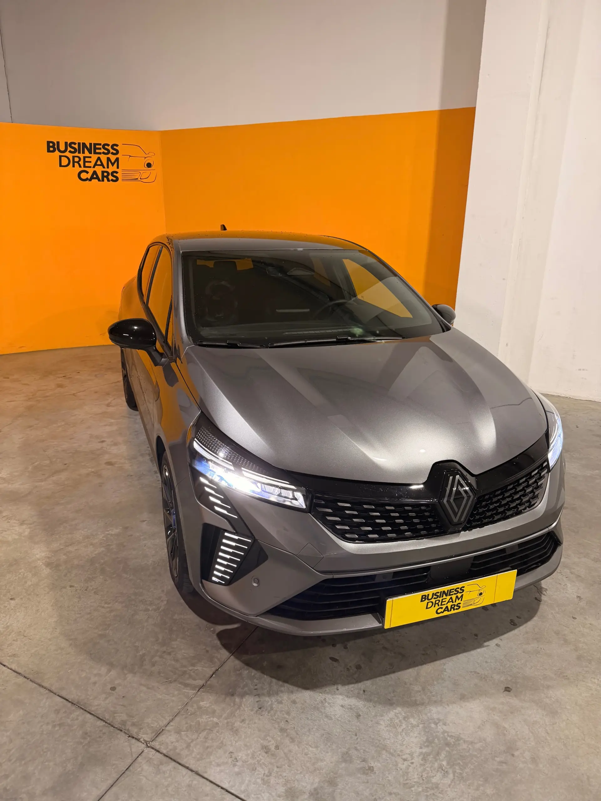 Renault Clio 1.6 E-Tech Full Hybrid Esprit Alpine 1