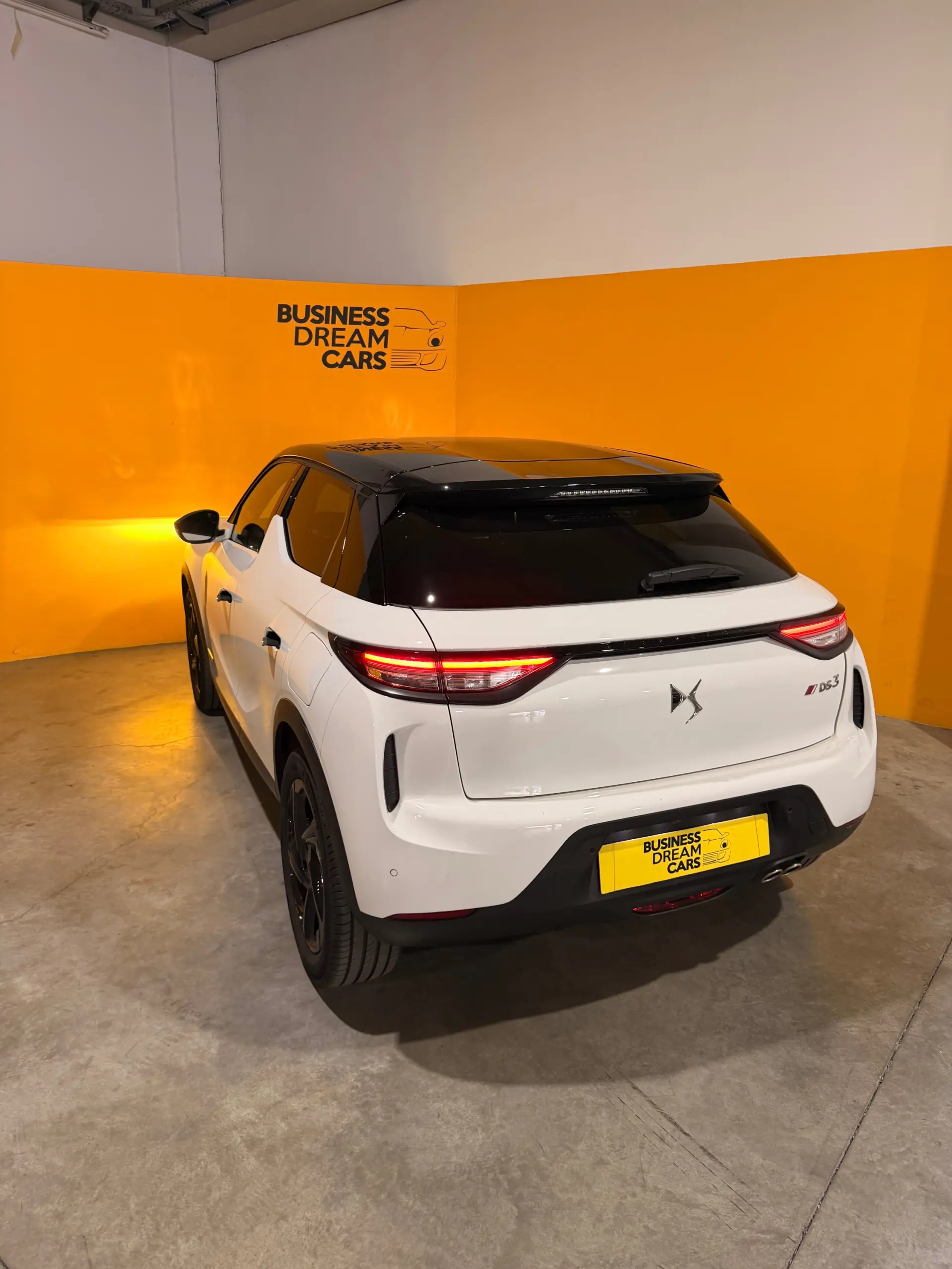 DS DS3 Crossback PureTech 130 Aut. PERFORMANCE LINE + 10