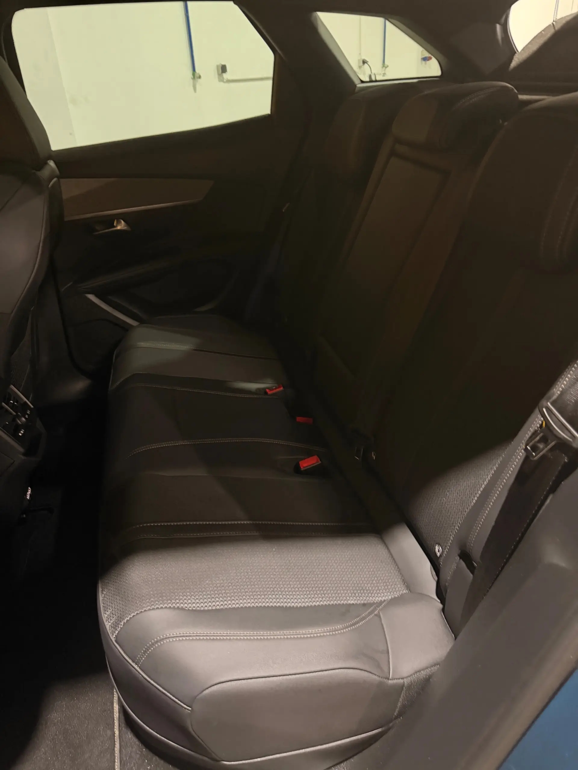 Peugeot 3008 1.6 Hybrid Allure Pack e-EAT8 17