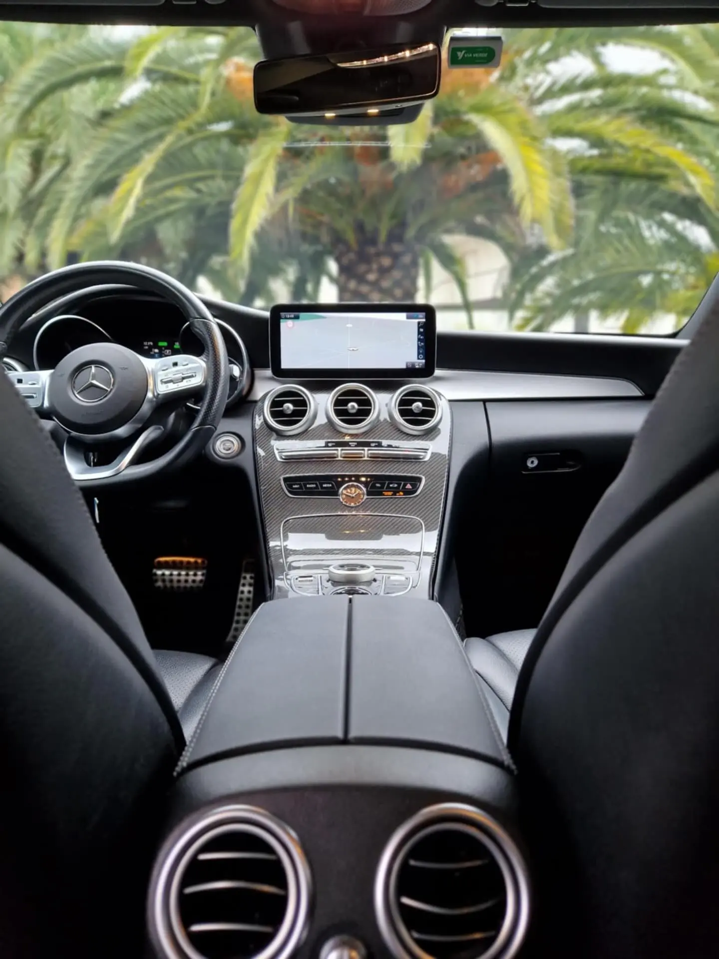 Mercedes-Benz C 300 de AMG Line 2