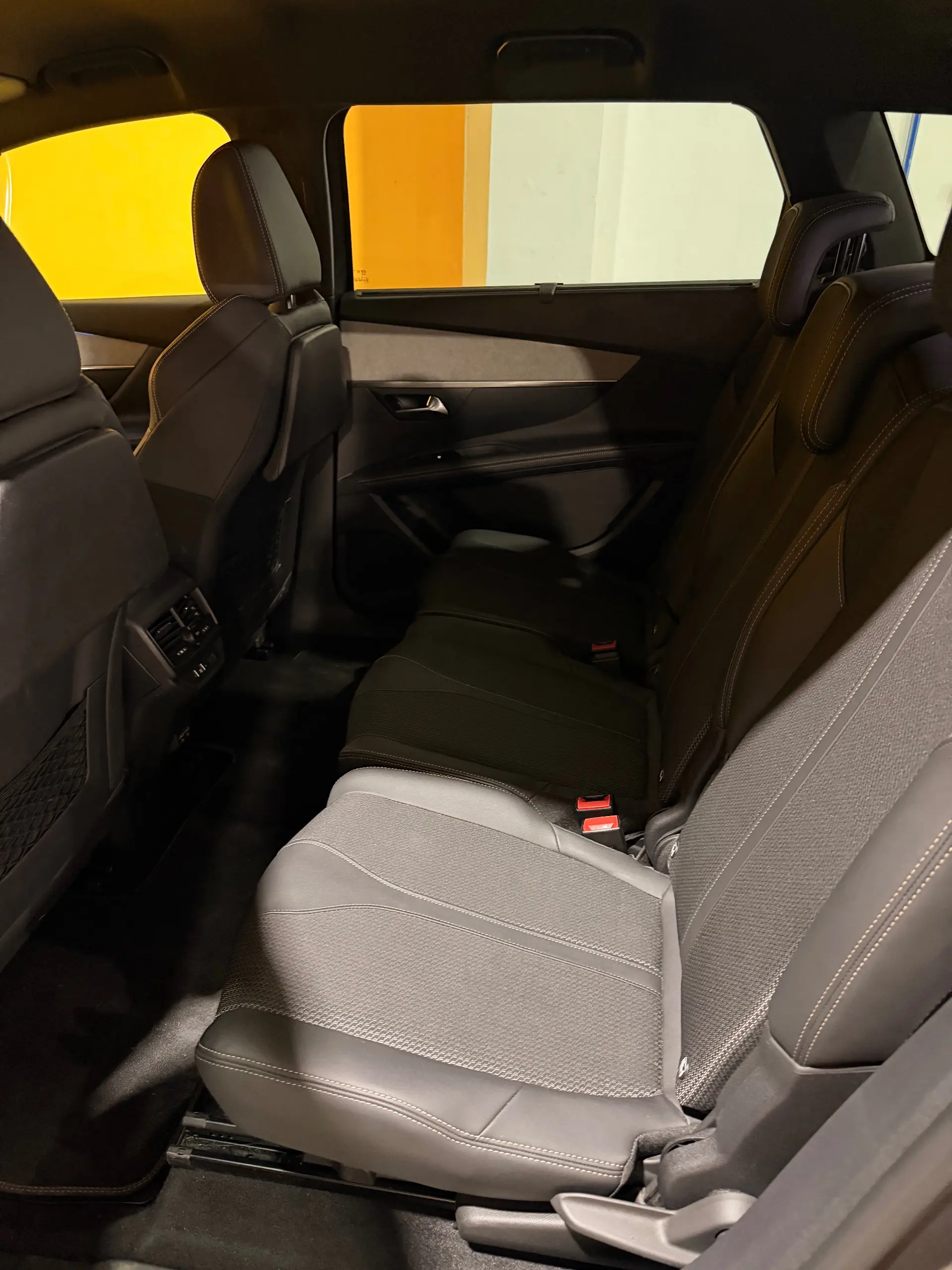 Peugeot 5008 BlueHDI 130 EAT8 GT 13