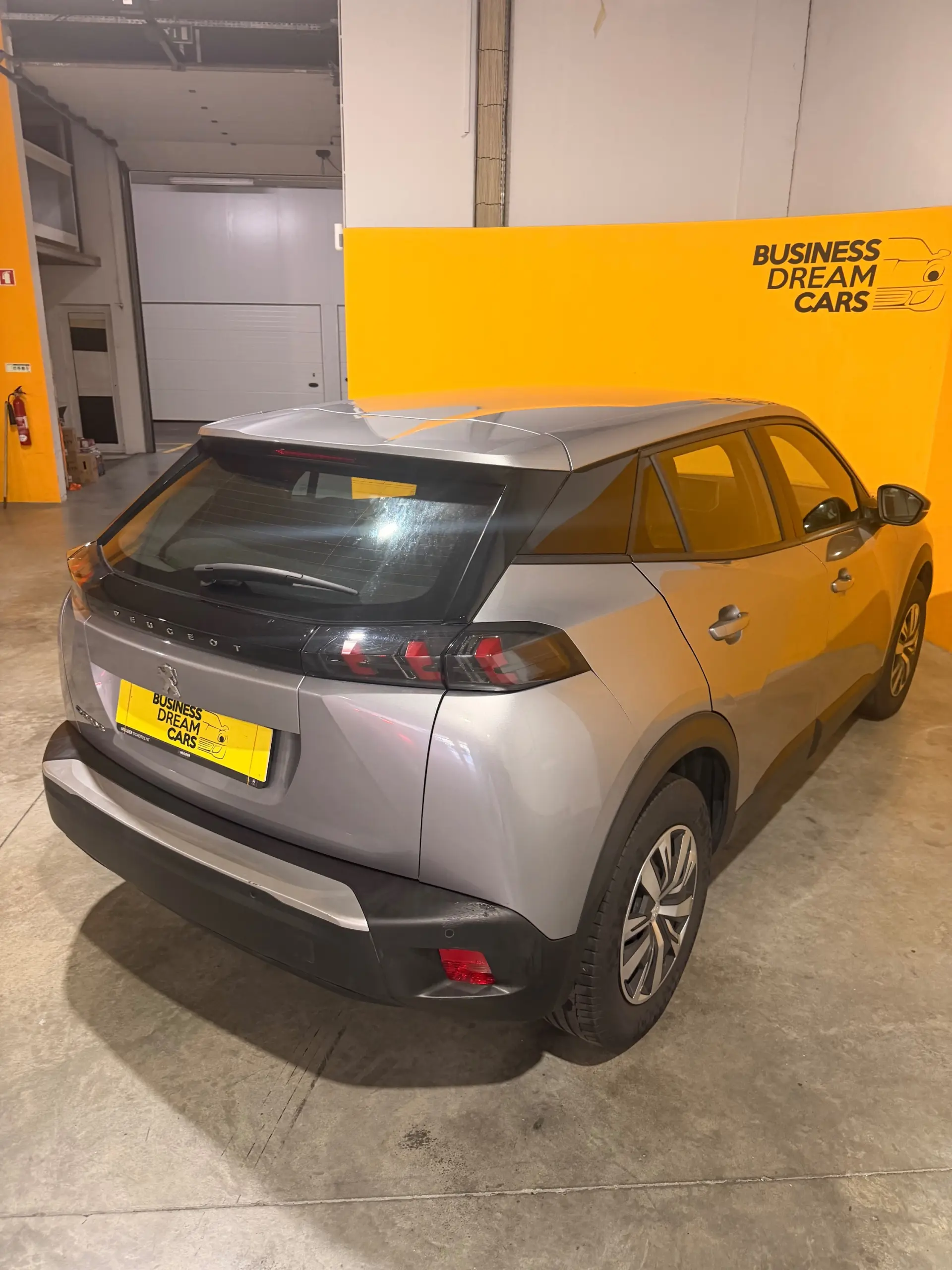 Peugeot e-2008 50 kWh Active Pack 5