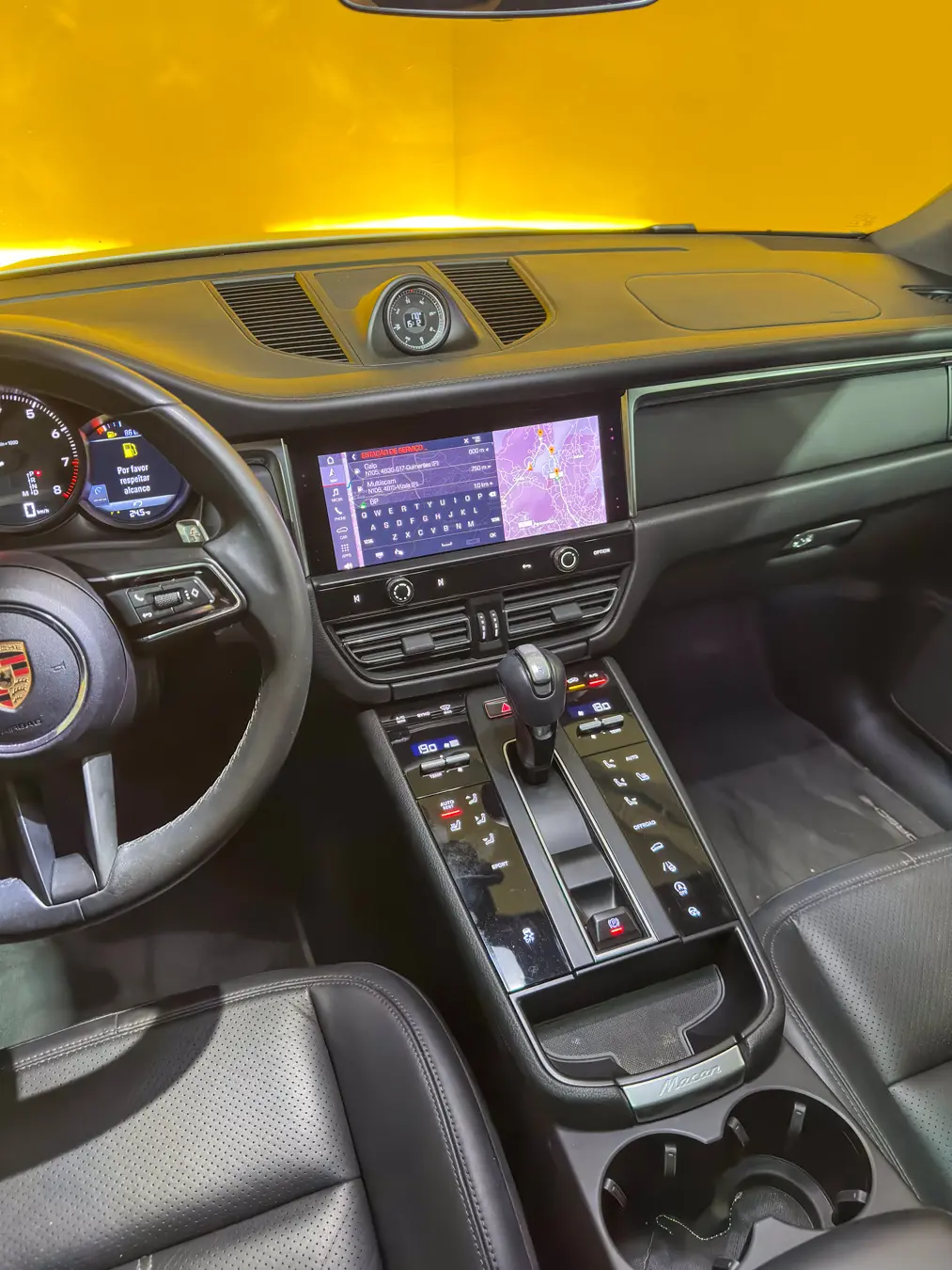 Porsche Macan T 7