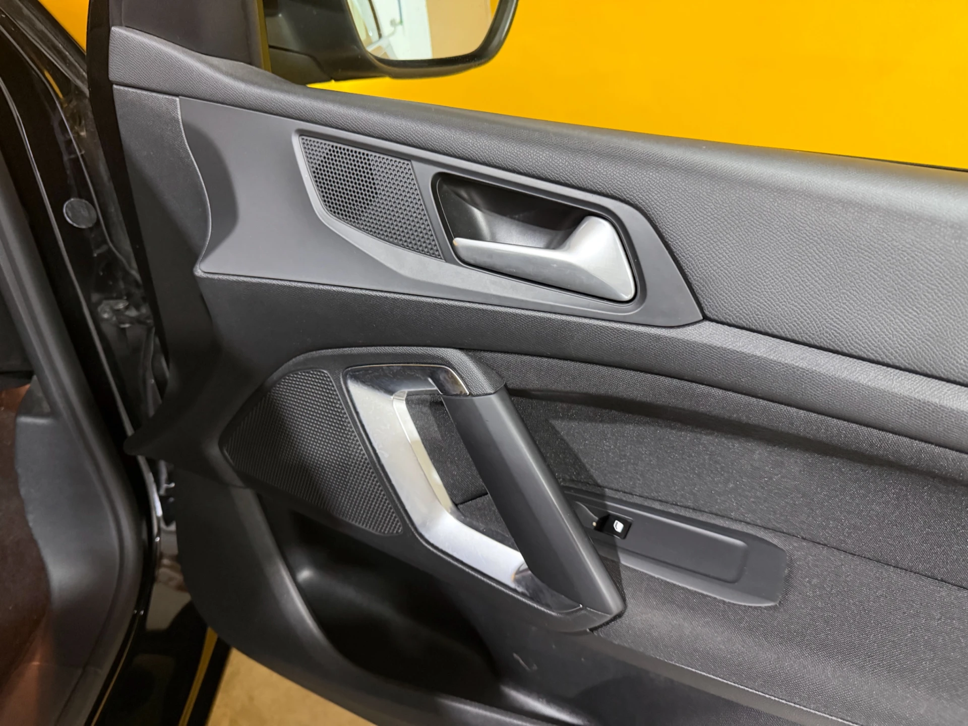 Peugeot 308 1.2 PureTech Allure EAT6 22