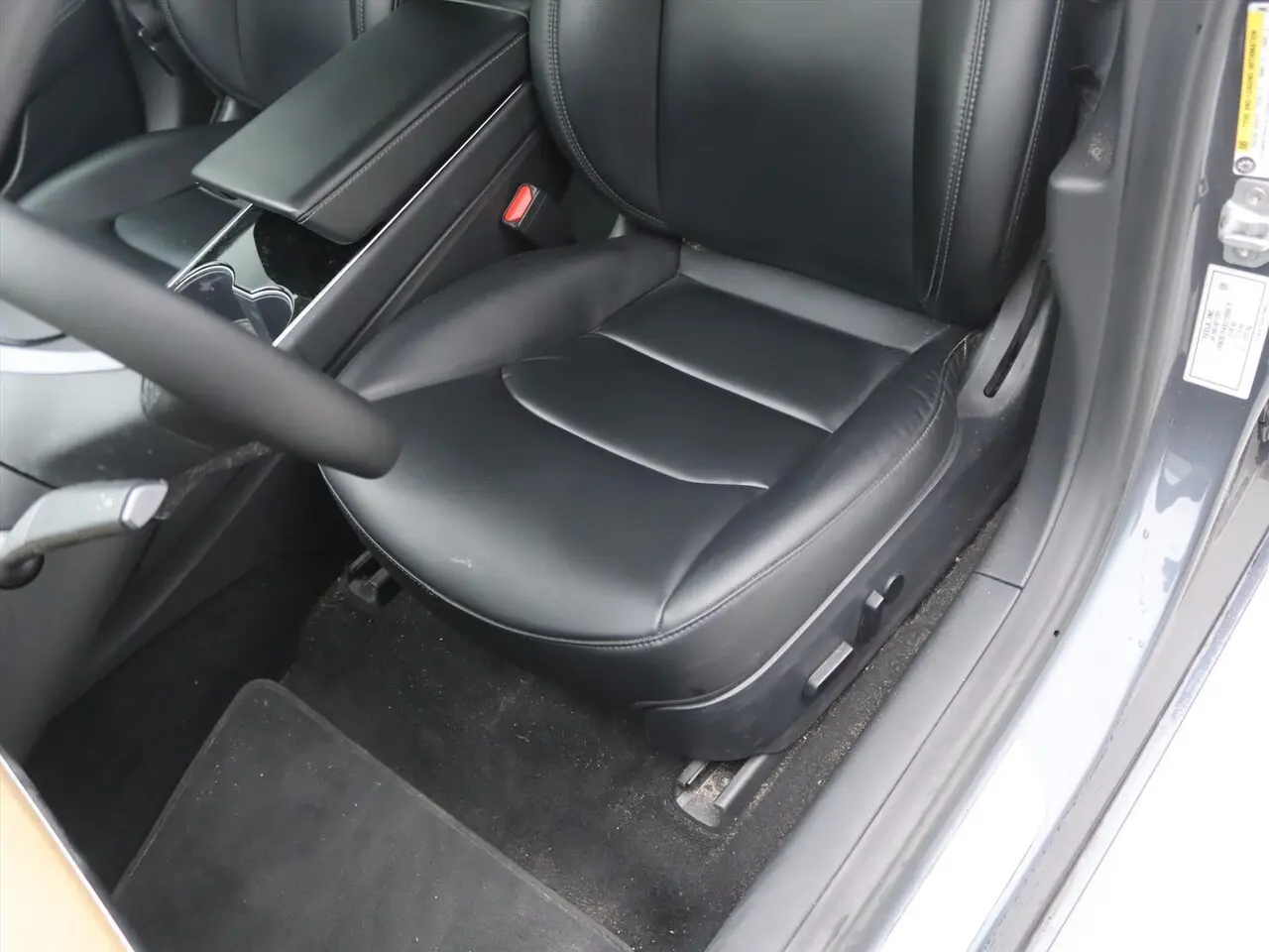 Tesla Model 3 Standard Range Plus RWD 35