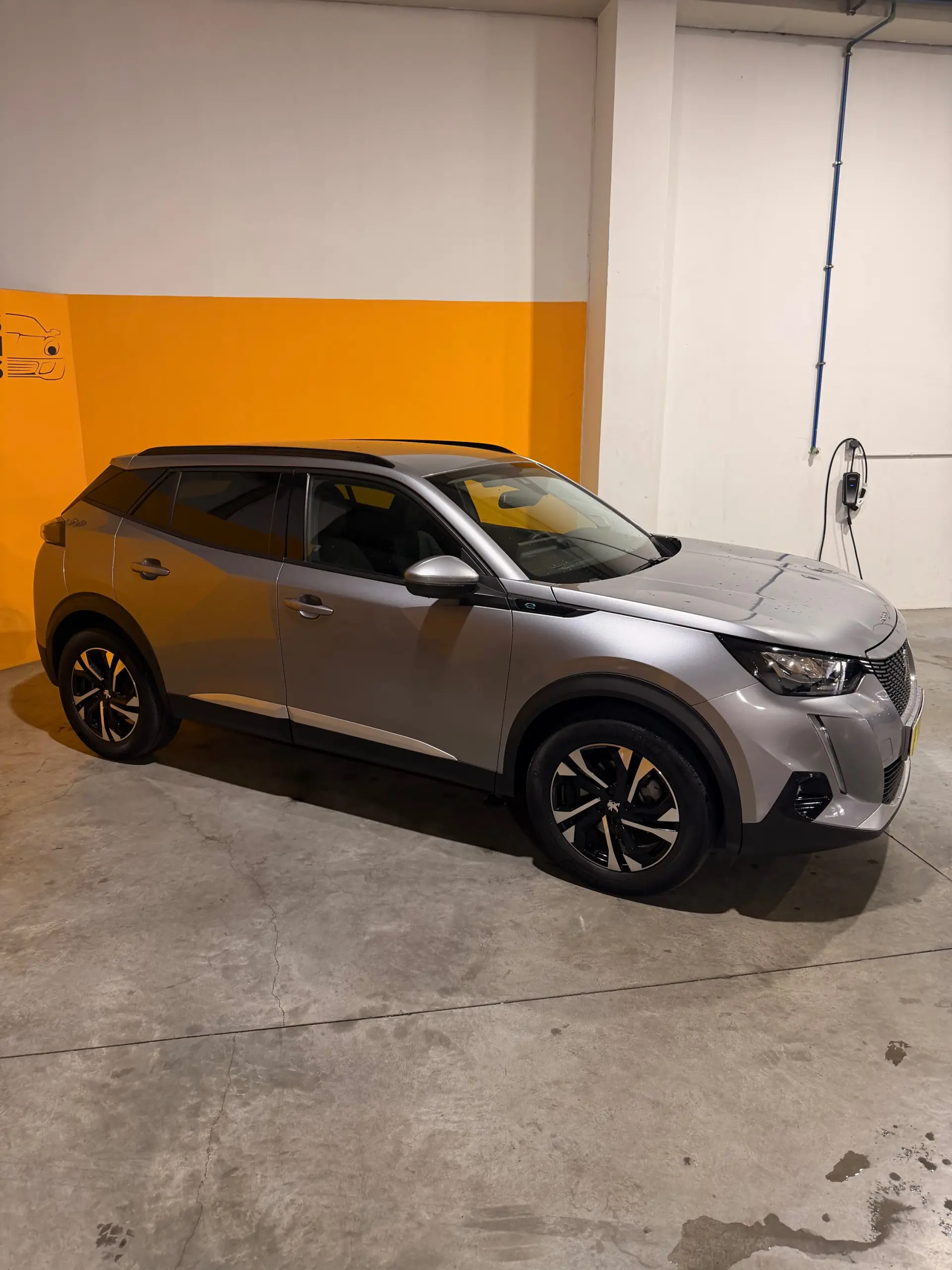 Peugeot e-2008 50 kWh Allure 4