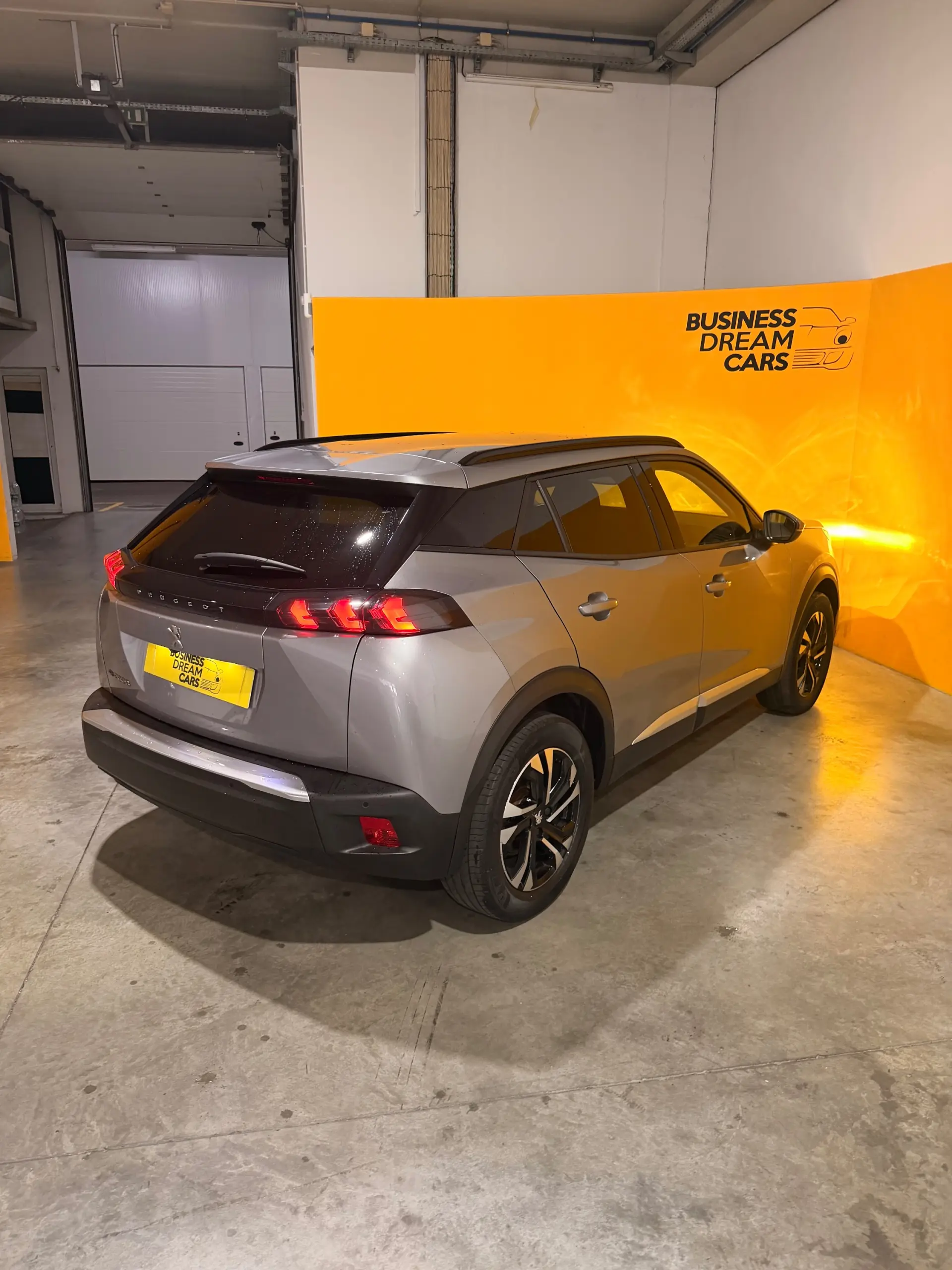 Peugeot e-2008 50 kWh Allure 13