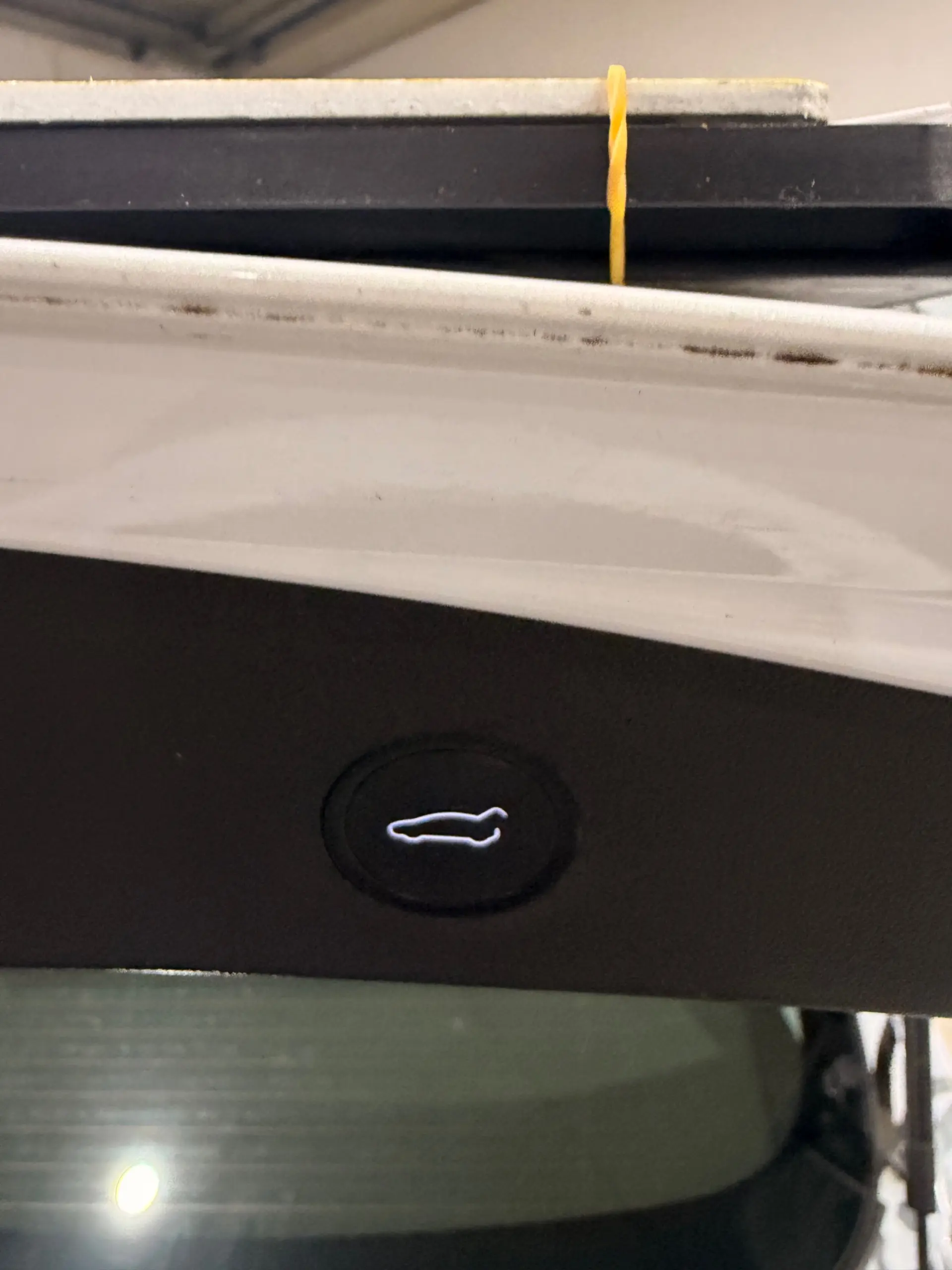 Tesla Model 3 Standard Range Plus RWD 11