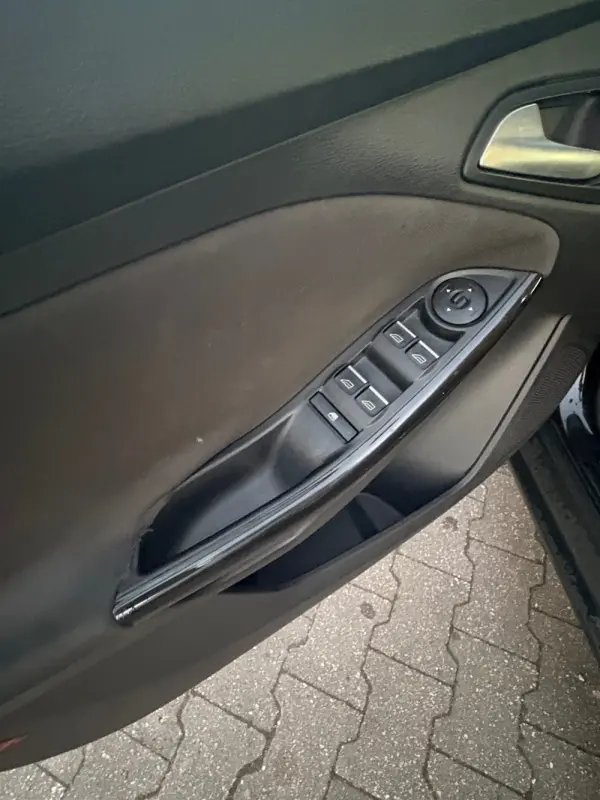 Ford Focus SW 1.5 TDCi Titanium ECOnetic 4