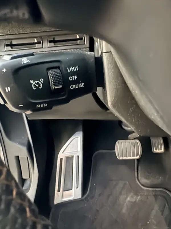 Peugeot 3008 1.6 BlueHDi GT Line EAT6 9