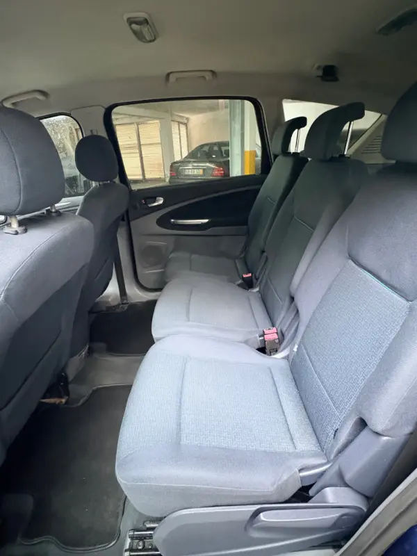 Ford S-Max 1.8 TDCi Titanium 7L 9