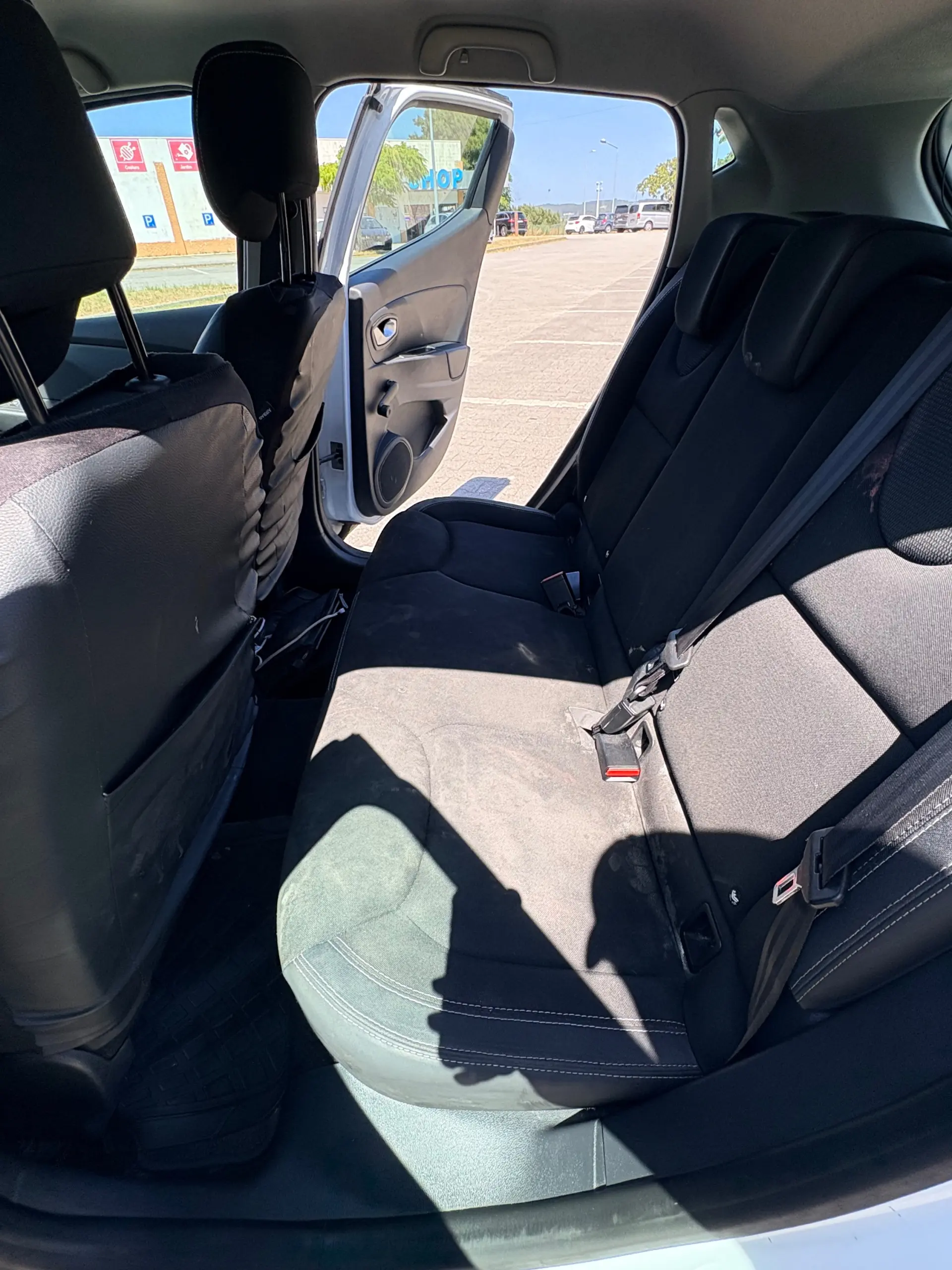 Renault Clio TCe 90 EXPERIENCE 11