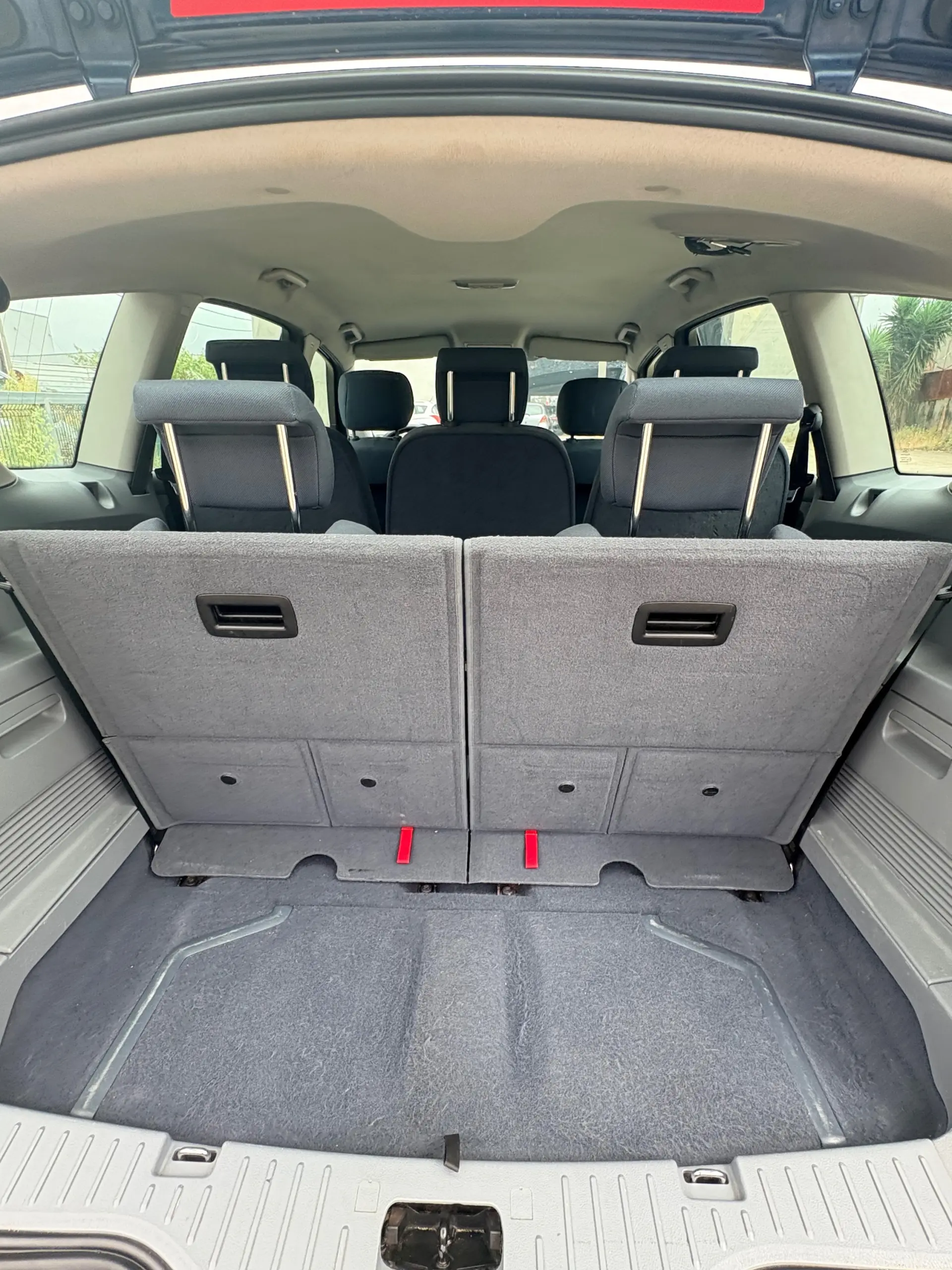 Ford S-Max 1.8 TDCi Titanium 7L 10