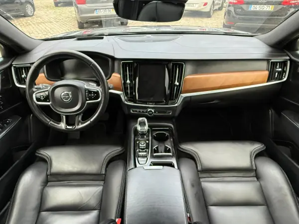 Volvo S90 T8 TWIN ENGINE 7