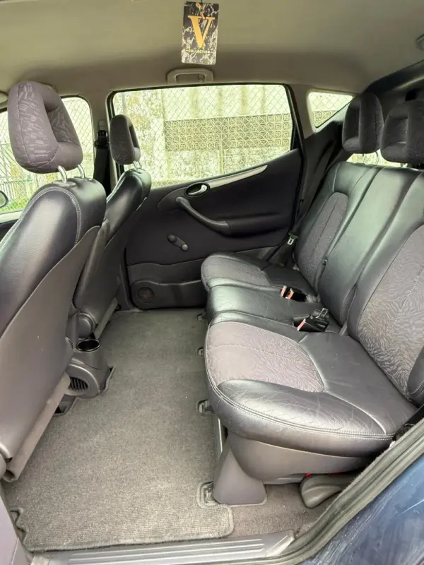 Mercedes-Benz A 170 9