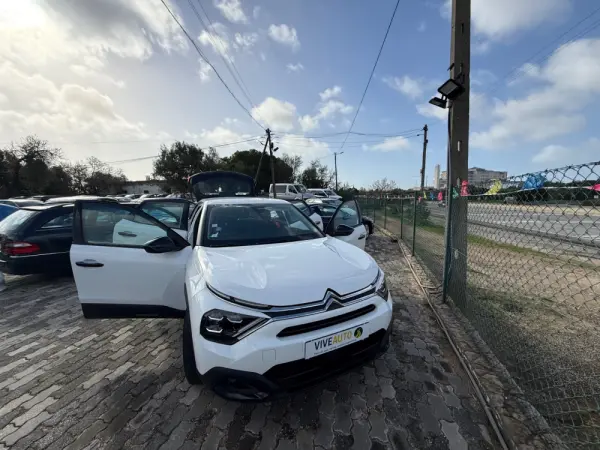 Citroën C4 Outro 18