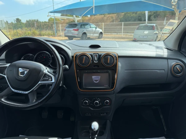 Dacia Lodgy 6