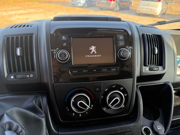 Peugeot Boxer 5