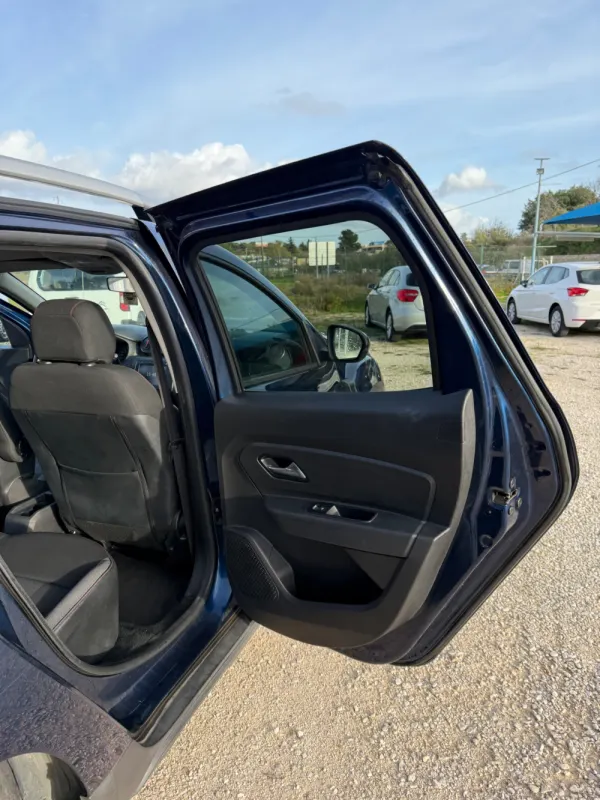 Dacia Duster 1.3 TCe SL Adventure 12