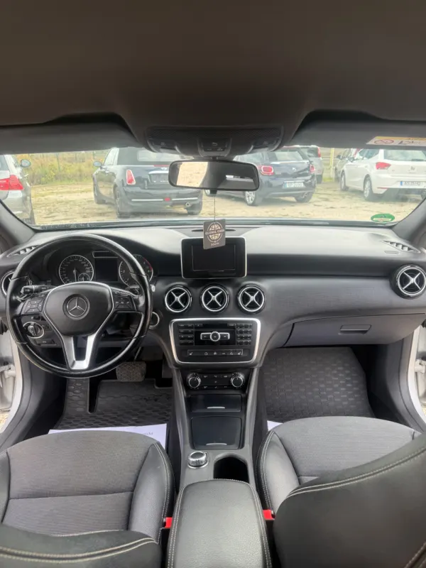 Mercedes-Benz A 180 A 180 DCI 15