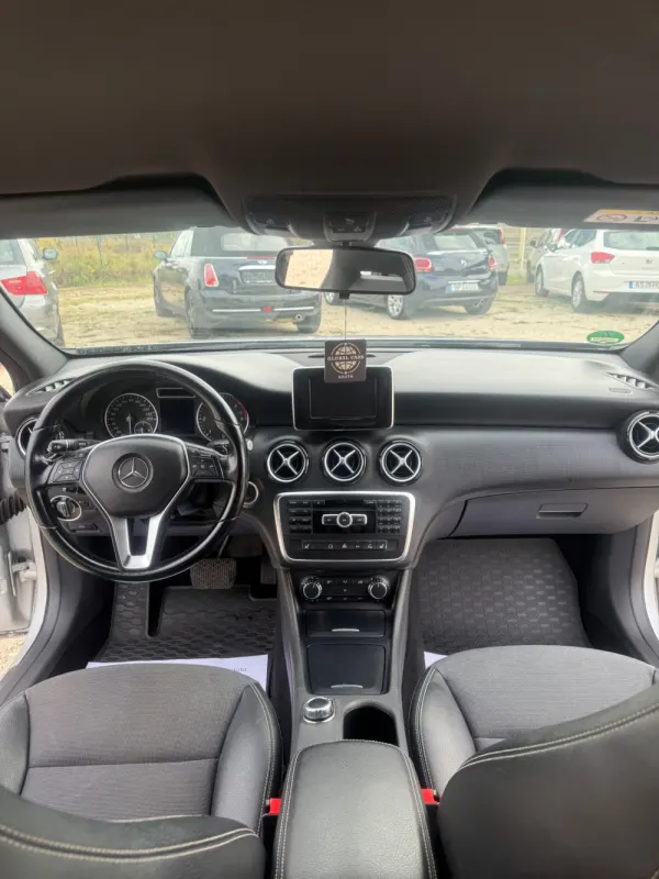 Mercedes-Benz A 180 A 180 DCI 11