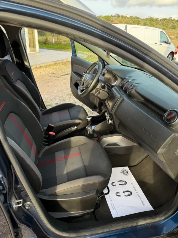 Dacia Duster 1.3 TCe SL Adventure 13