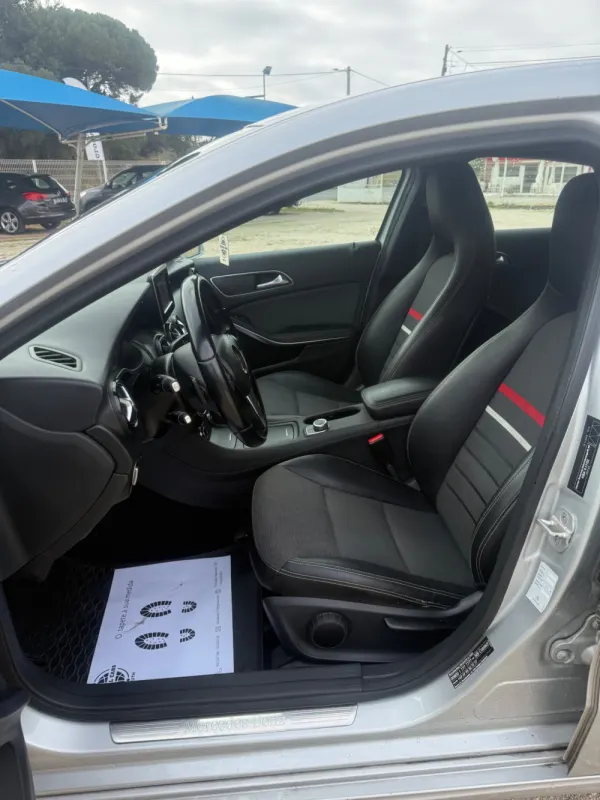 Mercedes-Benz A 180 A 180 DCI 5