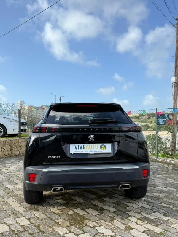 Peugeot 2008 5