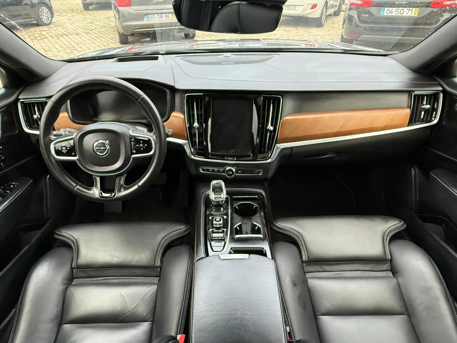 Volvo S90 T8 TWIN ENGINE 7