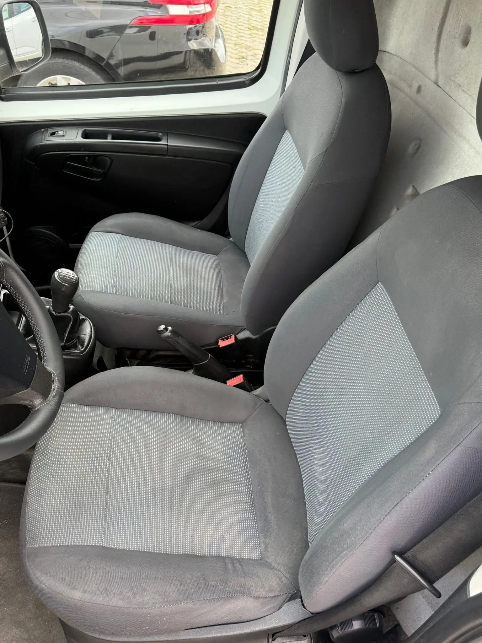 Peugeot Bipper Tepee 8