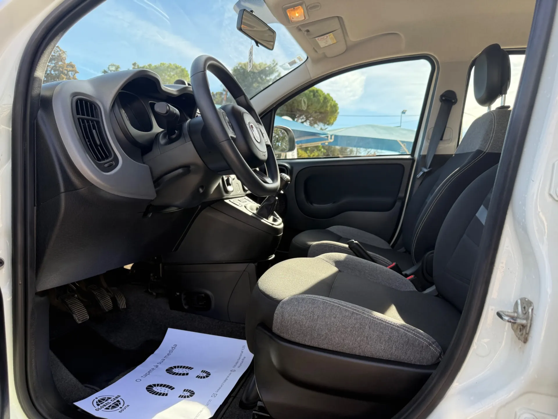 Fiat Panda 1.0 Hybrid 8