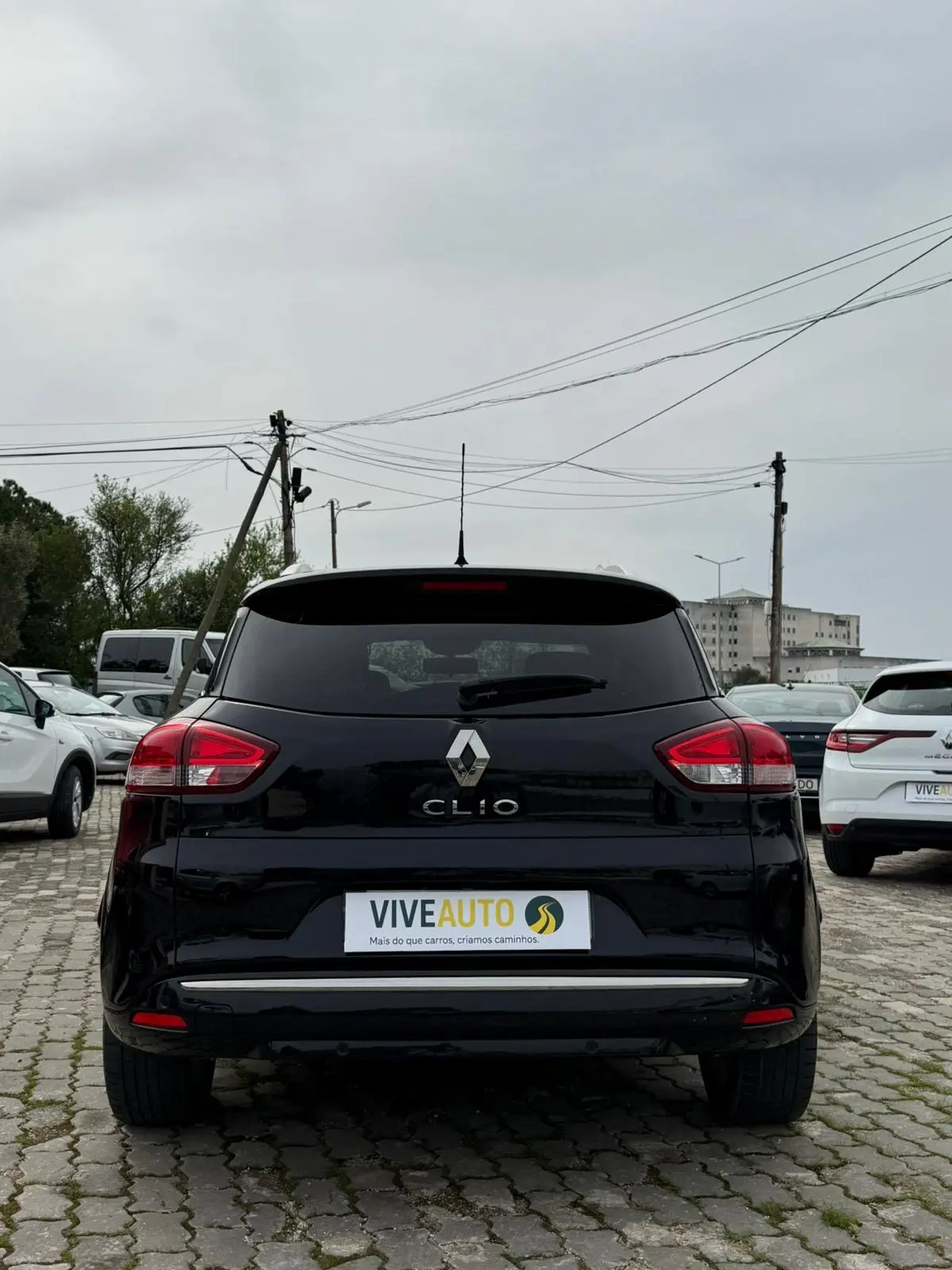Renault Clio Outro 16