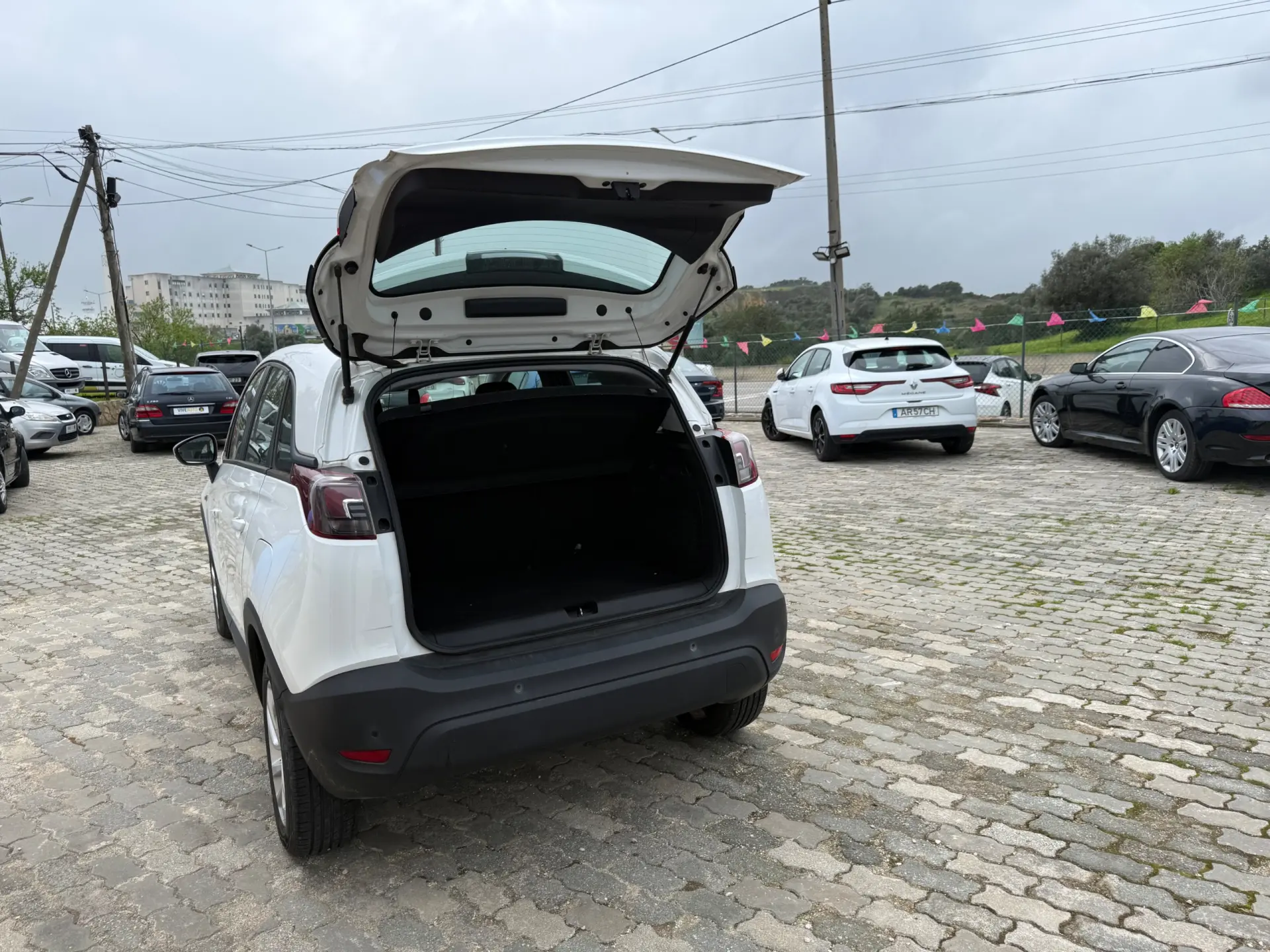 Opel Crossland Outro 14