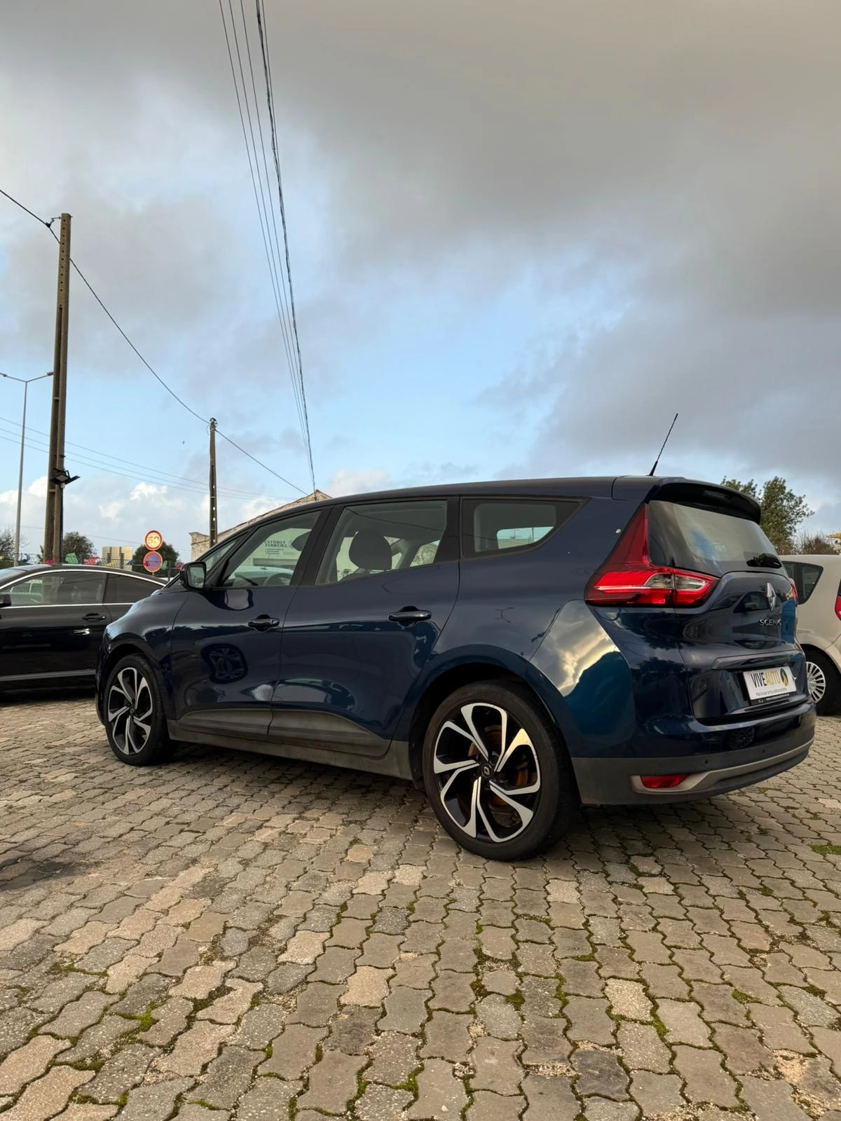 Renault Scénic Outro 4