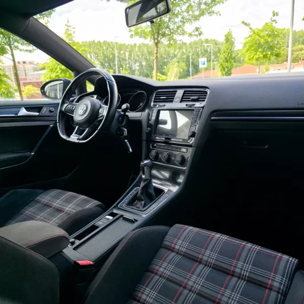 Volkswagen Golf 2.0 TSi GTi 15