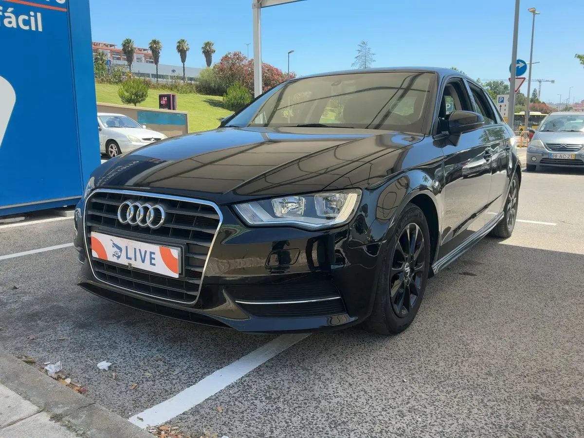 Audi A3 Sportback 1.6 TDI Advance Ultra 1