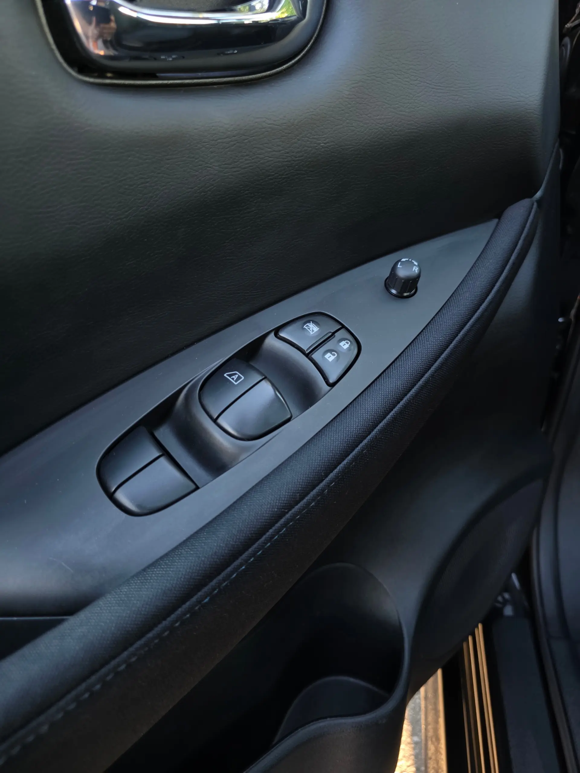 Nissan Leaf Acenta 12
