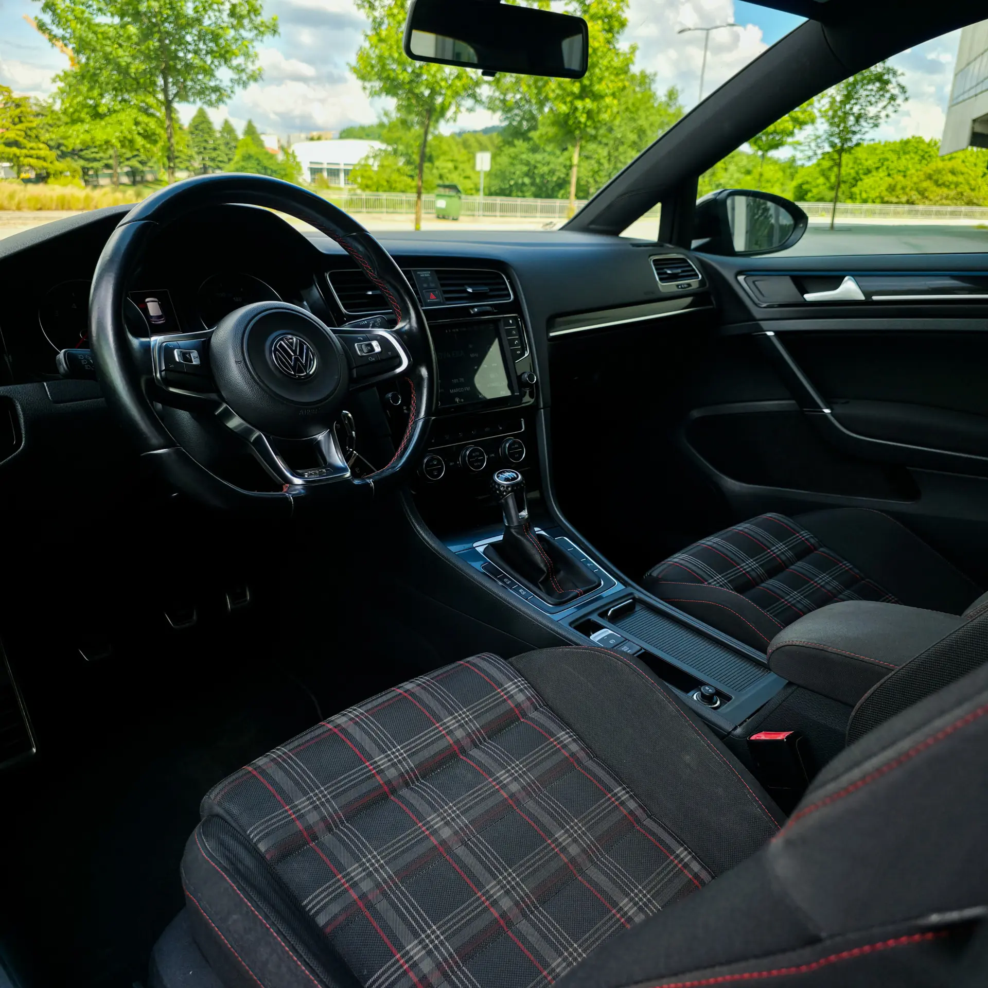 Volkswagen Golf 2.0 TSi GTi 16