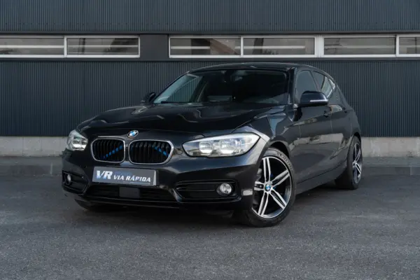 BMW 116 d Line Sport Shadow 1